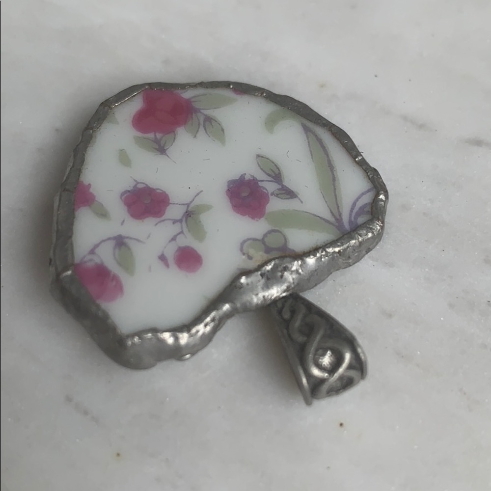 3 for $20! Ceramic floral and silver heart pendant - Picture 3 of 3